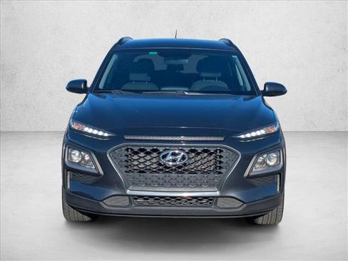 Used 2018 Hyundai Kona SEL image 2