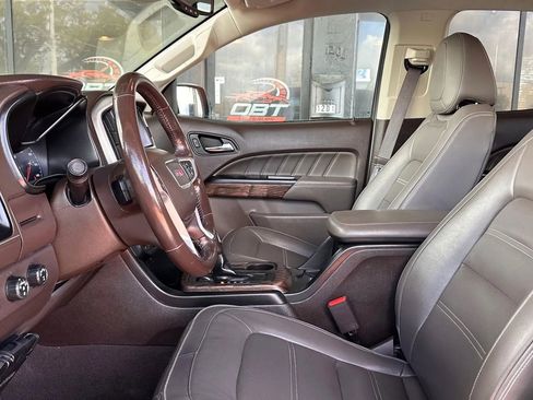Used 2021 GMC Canyon Denali AWD/4WD image 9
