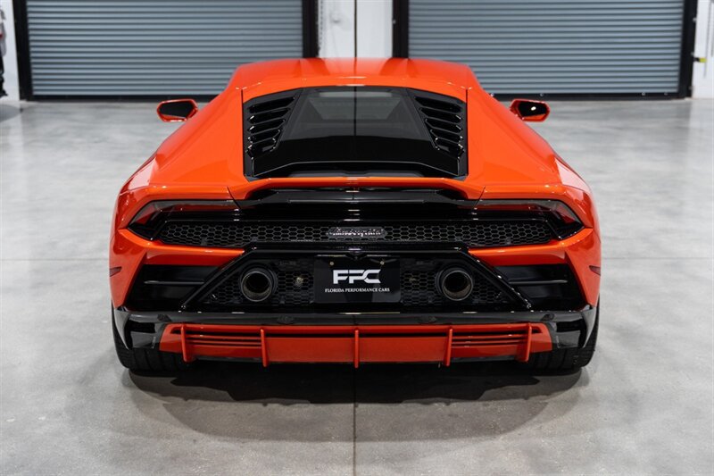 Used 2020 Lamborghini Huracan EVO AWD/4WD image 5