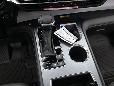 New 2026 Toyota Sienna XLE image 8