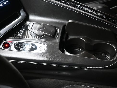 Used 2020 Chevrolet Corvette Stingray Premium Cpe w/ 3LT Preferred Equipment Group image 29