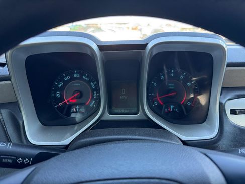 Used 2013 Chevrolet Camaro LS RWD image 9