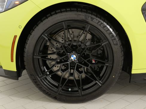 Used 2025 BMW M4 Coupe w/ M Carbon Exterior Package RWD image 79
