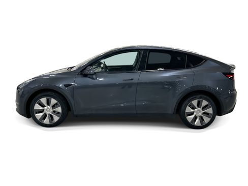 Certified 2023 Tesla Model Y AWD image 3