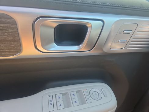Used 2025 Hyundai Santa Fe Calligraphy AWD/4WD image 26