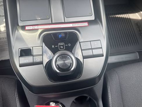 New 2026 Toyota C-HR AWD/4WD image 18