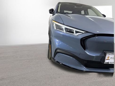 Used 2023 Ford Mustang Mach-E Premium image 27