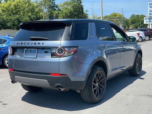 Used 2018 Land Rover Discovery Sport HSE AWD/4WD image 9