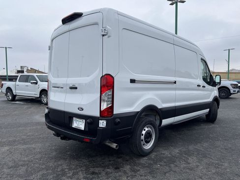 New 2026 Ford Transit 250 148 Medium Roof RWD image 4