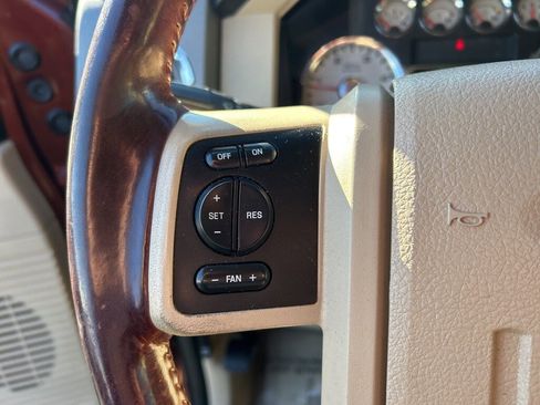 Used 2008 Ford F350 King Ranch image 7