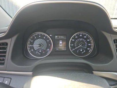 Used 2020 Hyundai Elantra SE w/ Cargo Package (C1) FWD image 15