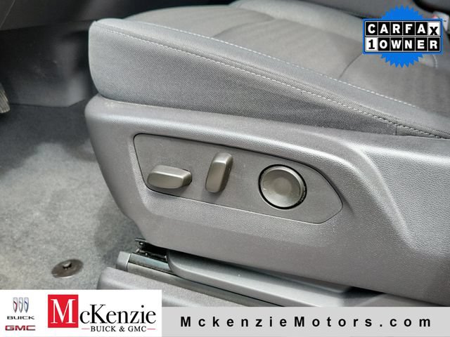 Used 2025 Chevrolet Silverado 1500 LT AWD/4WD image 7