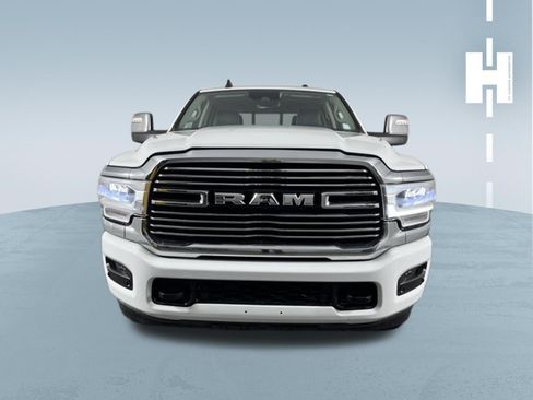 Used 2024 RAM 2500 Laramie w/ Safety Group AWD/4WD image 3