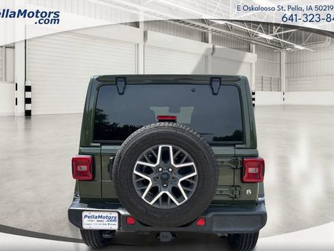 Used 2024 Jeep Wrangler Sahara w/ Safety Group image 4