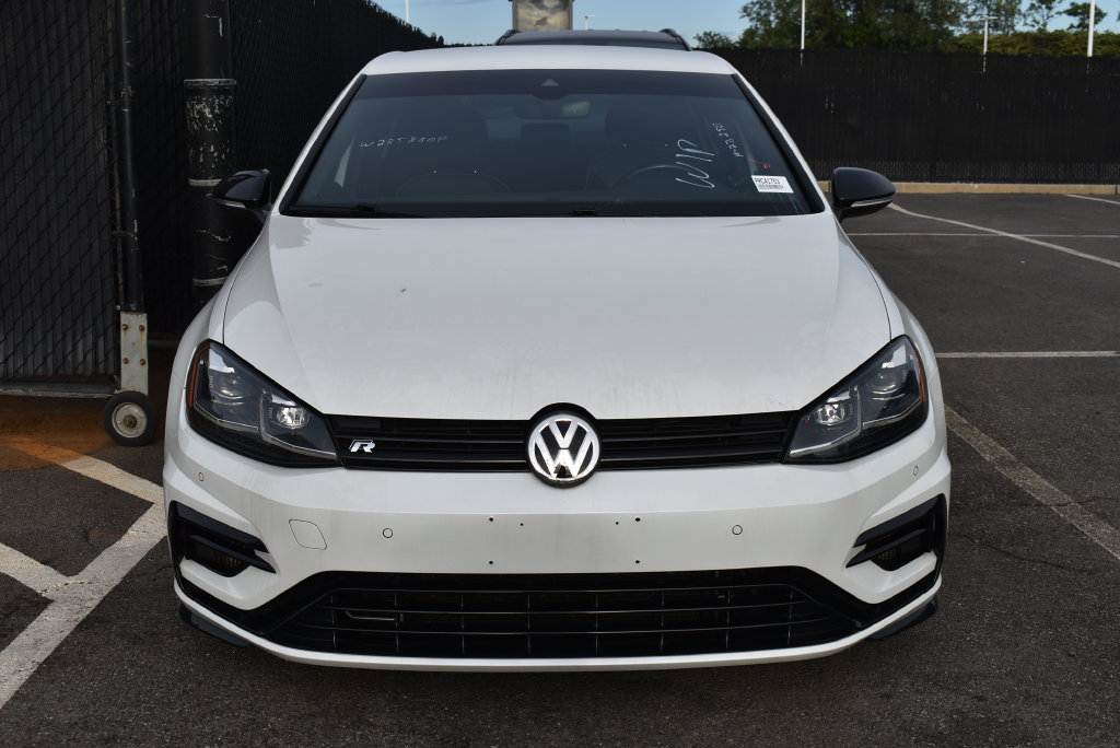 Used 2019 Volkswagen Golf R 4-Door AWD/4WD image 2