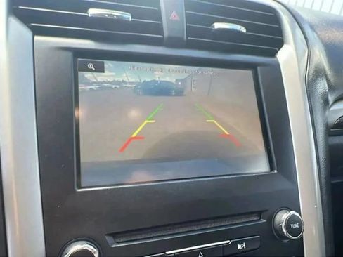Used 2016 Ford Fusion Energi SE FWD image 30