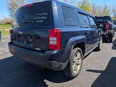 Used 2014 Jeep Patriot Latitude w/ Sun/Sound Group AWD/4WD image 3