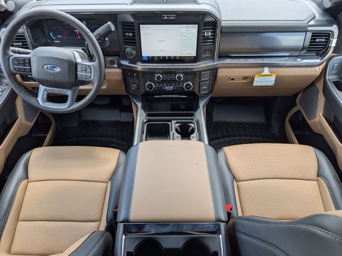 New 2026 Ford F250 4x4 Crew Cab Super Duty image 5