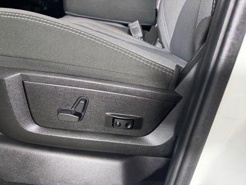 Used 2024 RAM 2500 Big Horn w/ Bed Utility Group image 48