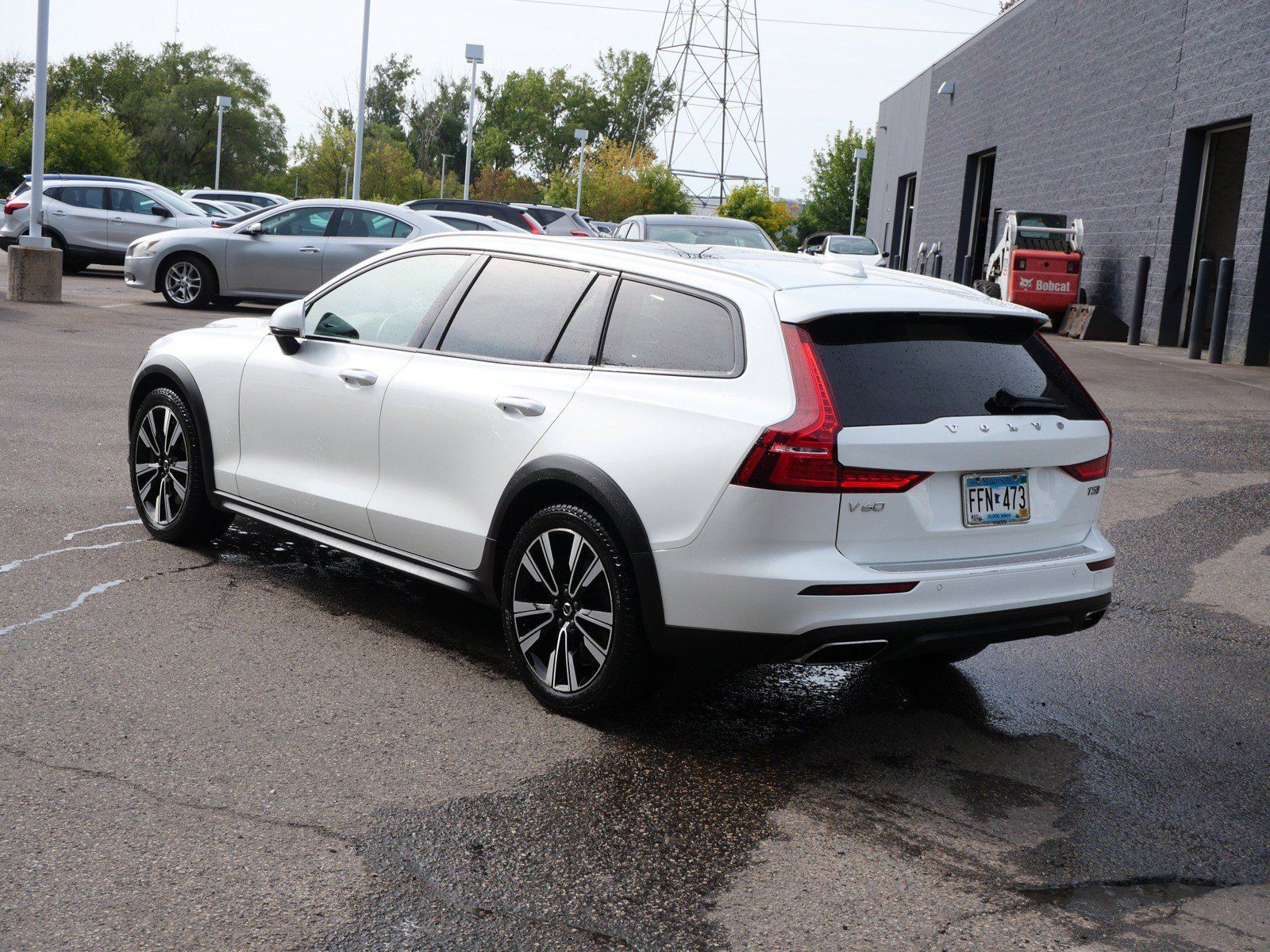 Used 2020 Volvo V60 T5 Cross Country w/ Protection Package Premier AWD/4WD image 5