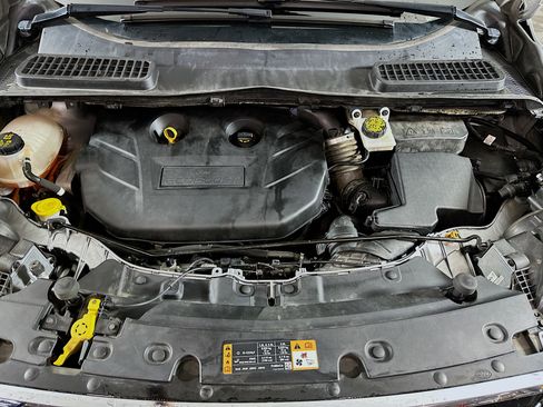 Used 2019 Ford Escape Titanium AWD/4WD image 33