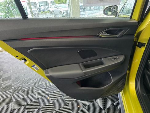 Used 2022 Volkswagen GTI Autobahn image 37