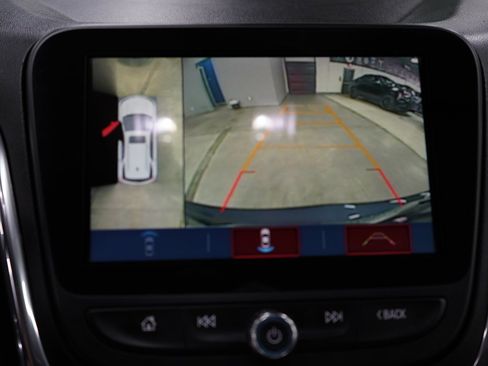 Used 2018 Chevrolet Equinox Premier FWD image 31