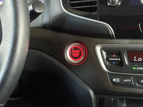 Used 2023 Honda Passport TrailSport image 30