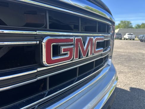 Used 2015 GMC Sierra 1500 SLE w/ SLE Value Package AWD/4WD image 27