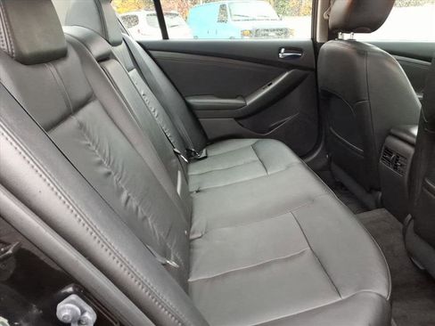 Used 2012 Nissan Altima 3.5 SR w/ Sport Pkg image 11