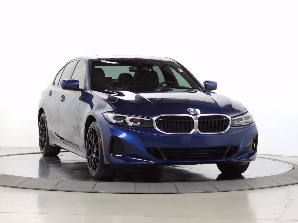 Used 2023 BMW 330e xDrive w/ Premium Package AWD/4WD image 1