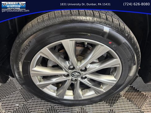 Used 2017 Toyota RAV4 Platinum AWD/4WD image 11