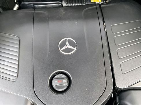 Used 2024 Mercedes-Benz GLE 350 4MATIC image 33