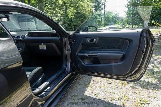 Used 2015 Ford Mustang Shelby GT350 RWD image 42