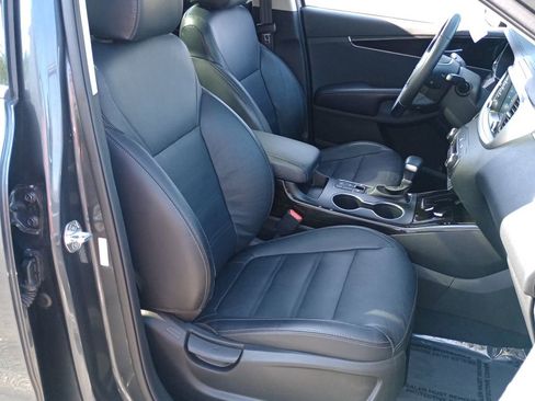 Used 2020 Kia Sorento EX image 25