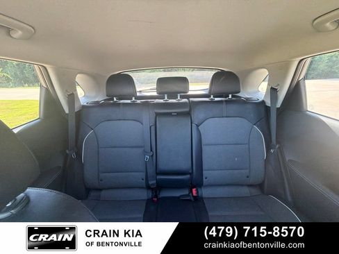 Certified 2022 Kia Niro EX FWD image 26