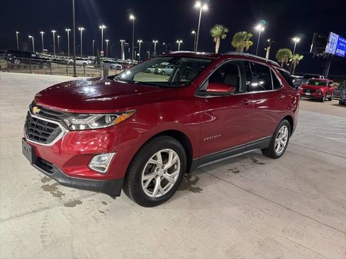 Used 2019 Chevrolet Equinox LT image 1