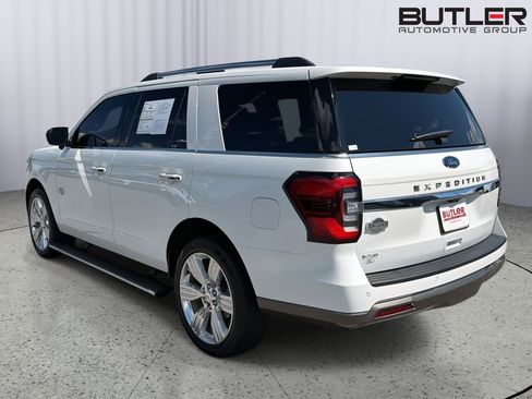 Certified 2024 Ford Expedition King Ranch RWD image 4