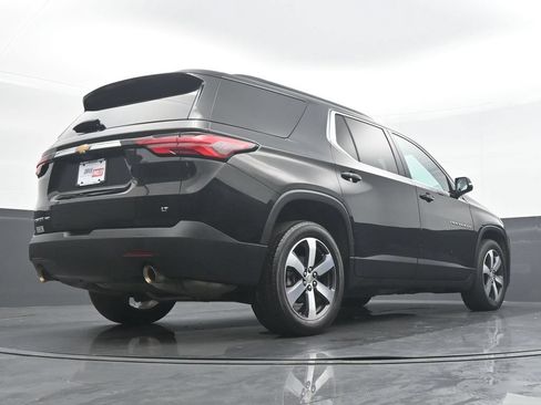 Used 2023 Chevrolet Traverse LT w/ LT Premium Package AWD/4WD image 30