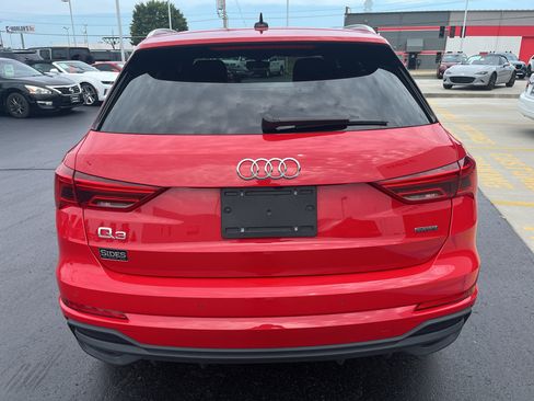 Used 2025 Audi Q3 2.0T Premium AWD/4WD image 10