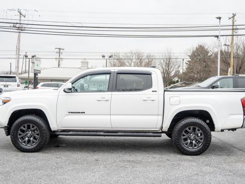 Used 2023 Toyota Tacoma SR5 image 8
