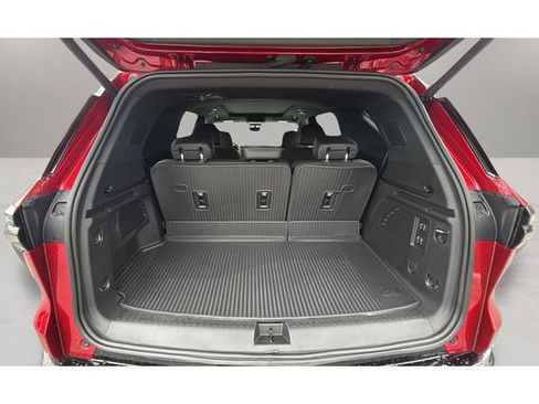 Used 2025 Chevrolet Traverse High Country w/ LPO, Floor Liner Package image 32