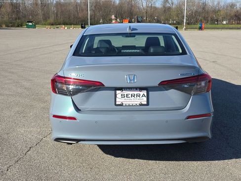 Used 2024 Honda Civic Touring image 12