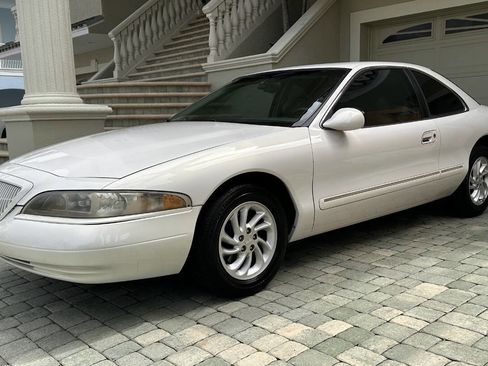 Used 1998 Lincoln Mark VIII RWD image 27