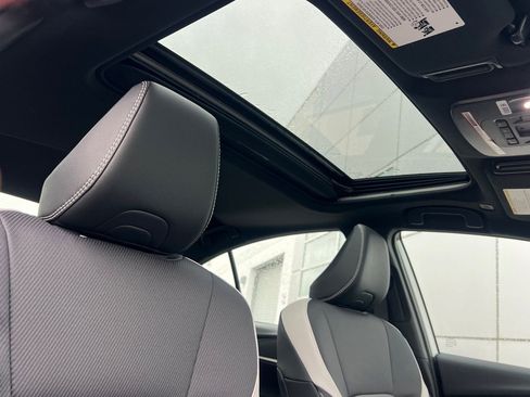 New 2026 Toyota Camry Hybrid w/ Multimedia Upgrade Package image 13