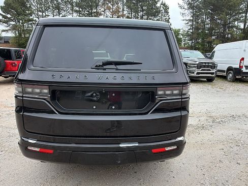 Used 2025 Jeep Grand Wagoneer Series II Obsidian w/ Quick Order Packagew 28T AWD/4WD image 9