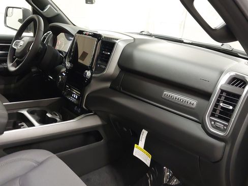 New 2026 RAM 1500 Big Horn AWD/4WD image 28