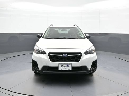 Used 2019 Subaru Crosstrek 2.0i AWD/4WD image 2