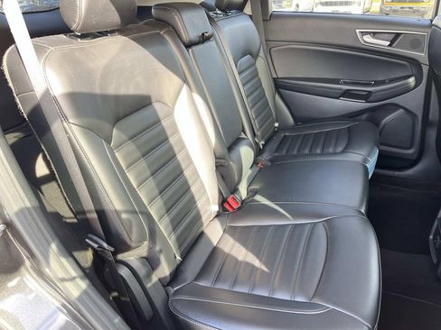 Used 2019 Ford Edge SEL w/ Equipment Group 201A image 21