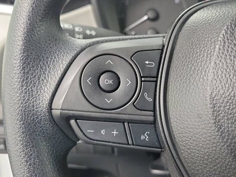 Used 2025 Toyota Corolla LE FWD image 26